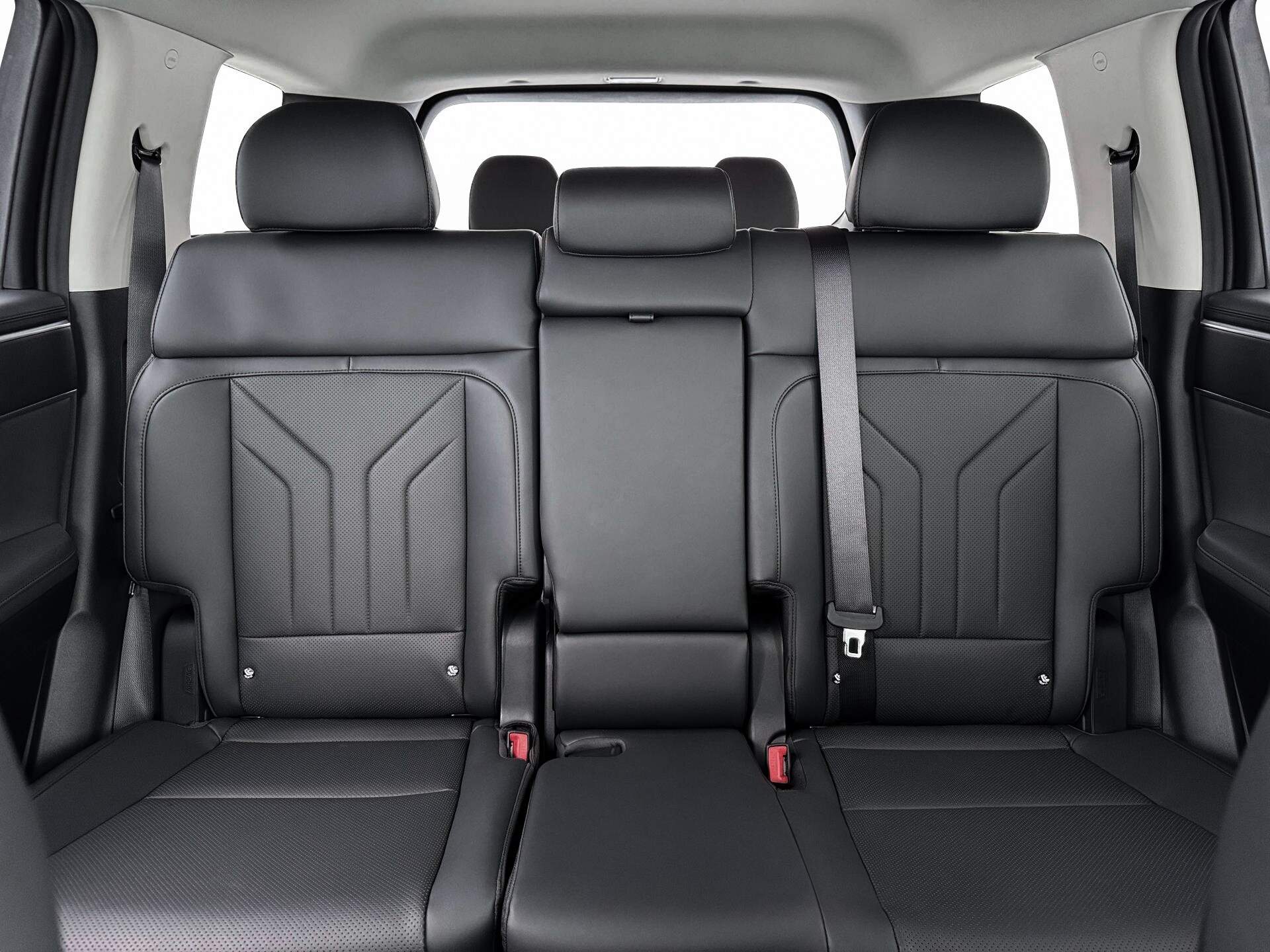 Thumbnail: 2026 Hyundai Santa Fe - 16