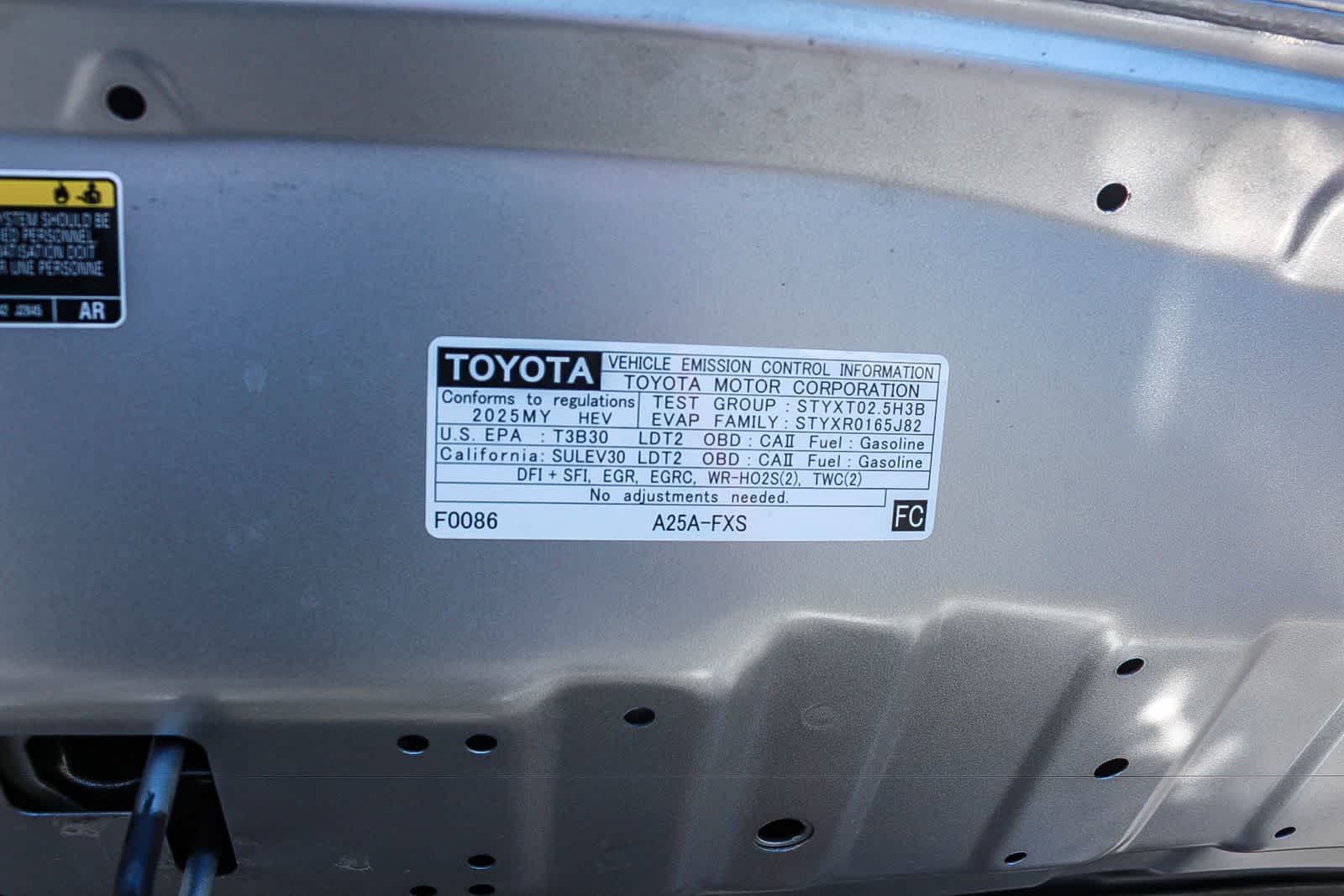 Thumbnail: 2025 Toyota RAV4 - 37