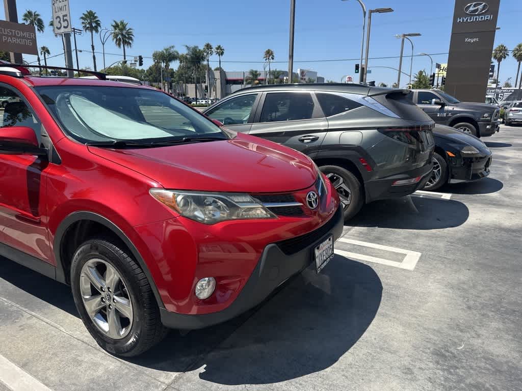 Thumbnail: 2015 Toyota RAV4 - 29