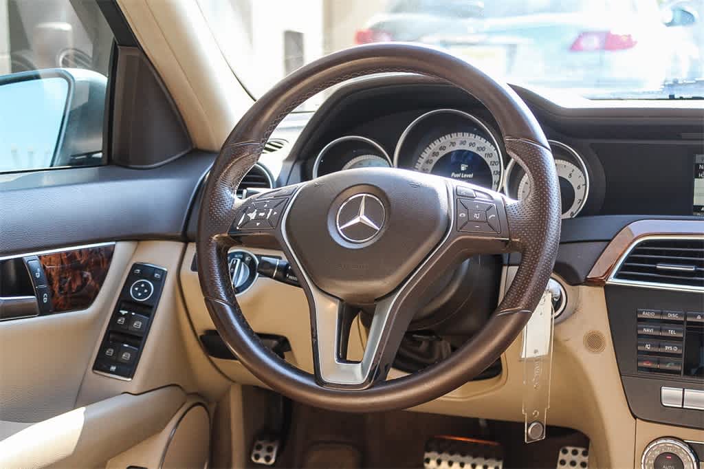 Thumbnail: 2013 Mercedes-Benz C-Class - 15