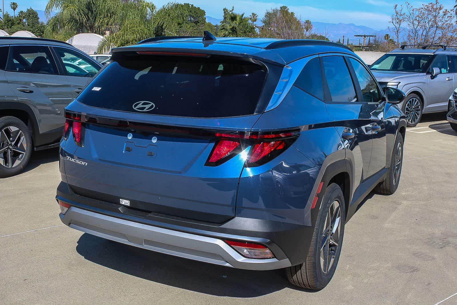 Thumbnail: 2026 Hyundai Tucson - 4