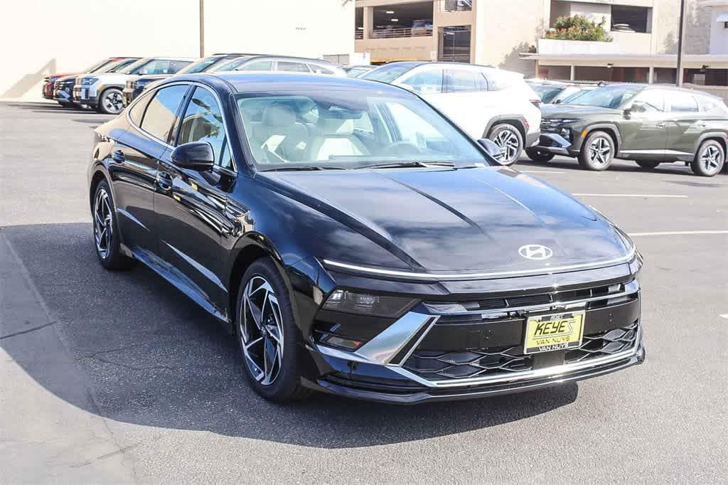 Thumbnail: 2026 Hyundai Sonata - 3
