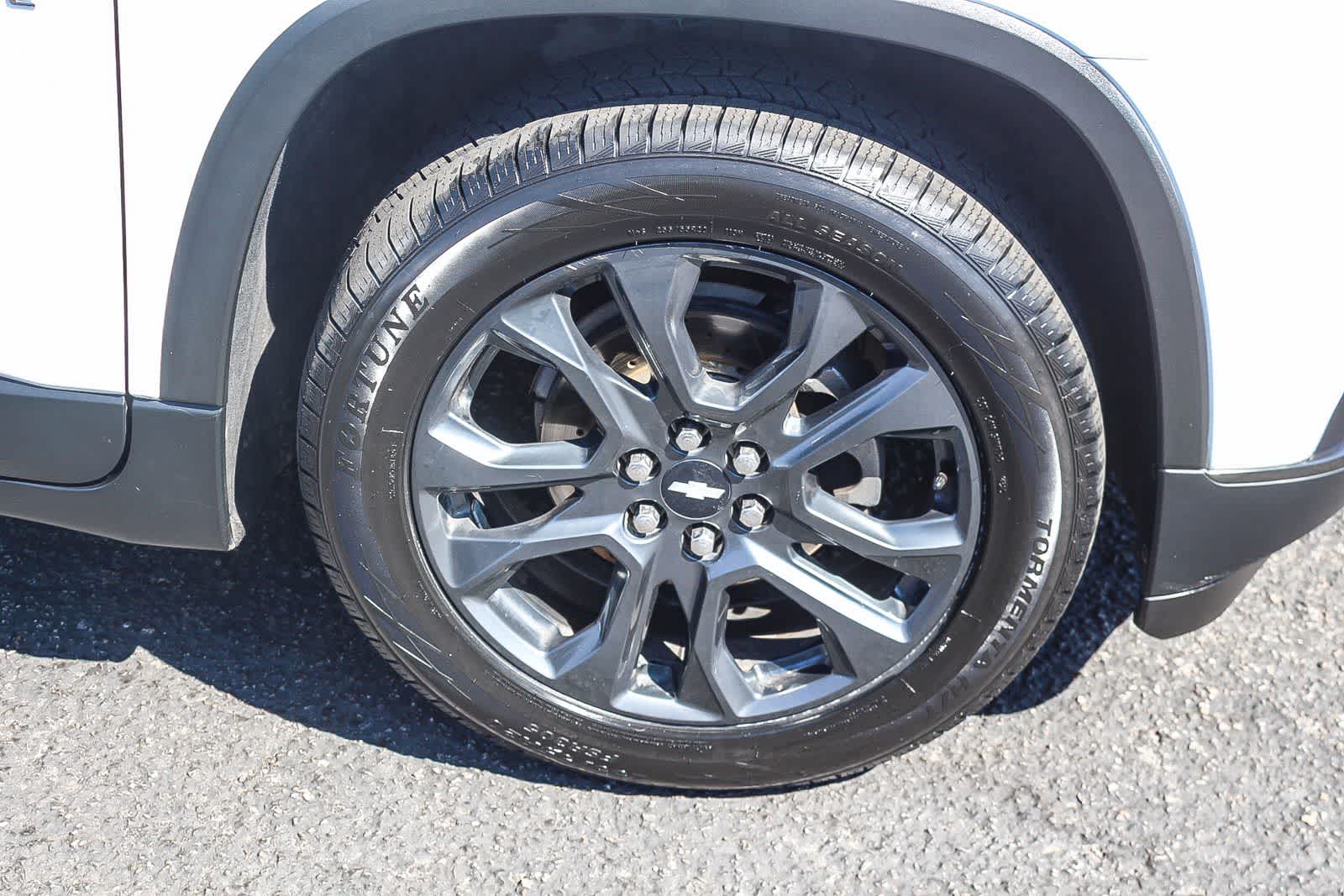 Thumbnail: 2018 Chevrolet Traverse - 14