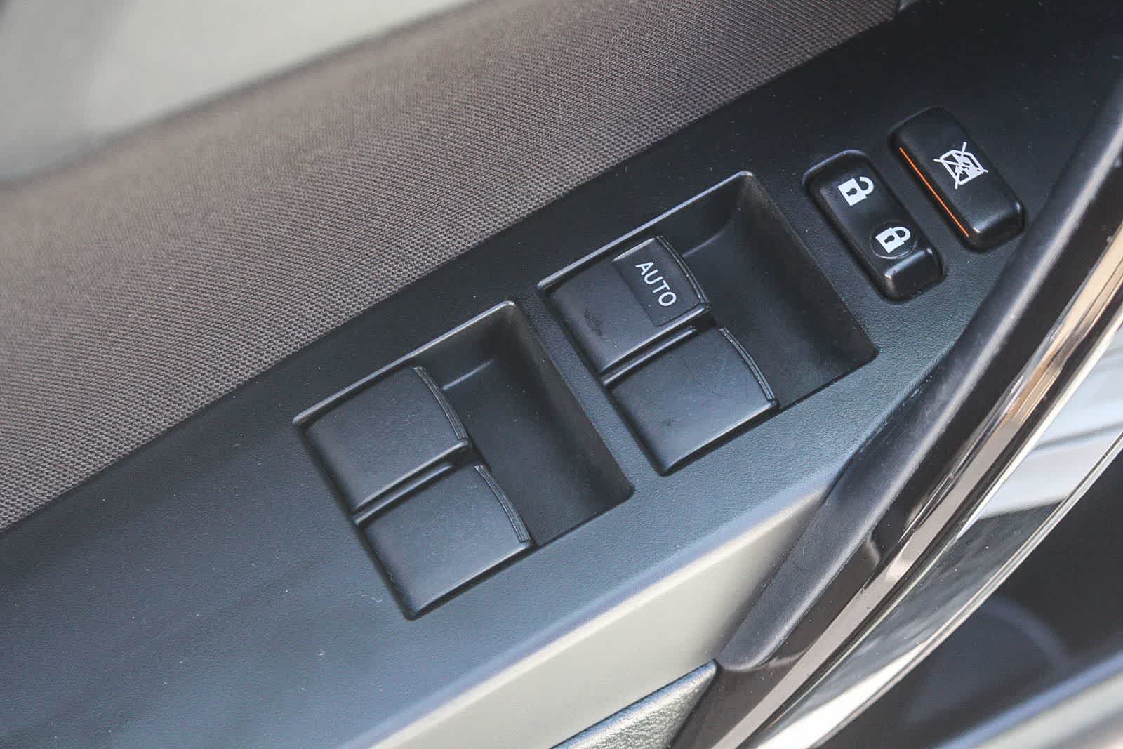 Thumbnail: 2018 Toyota Corolla iM - 27