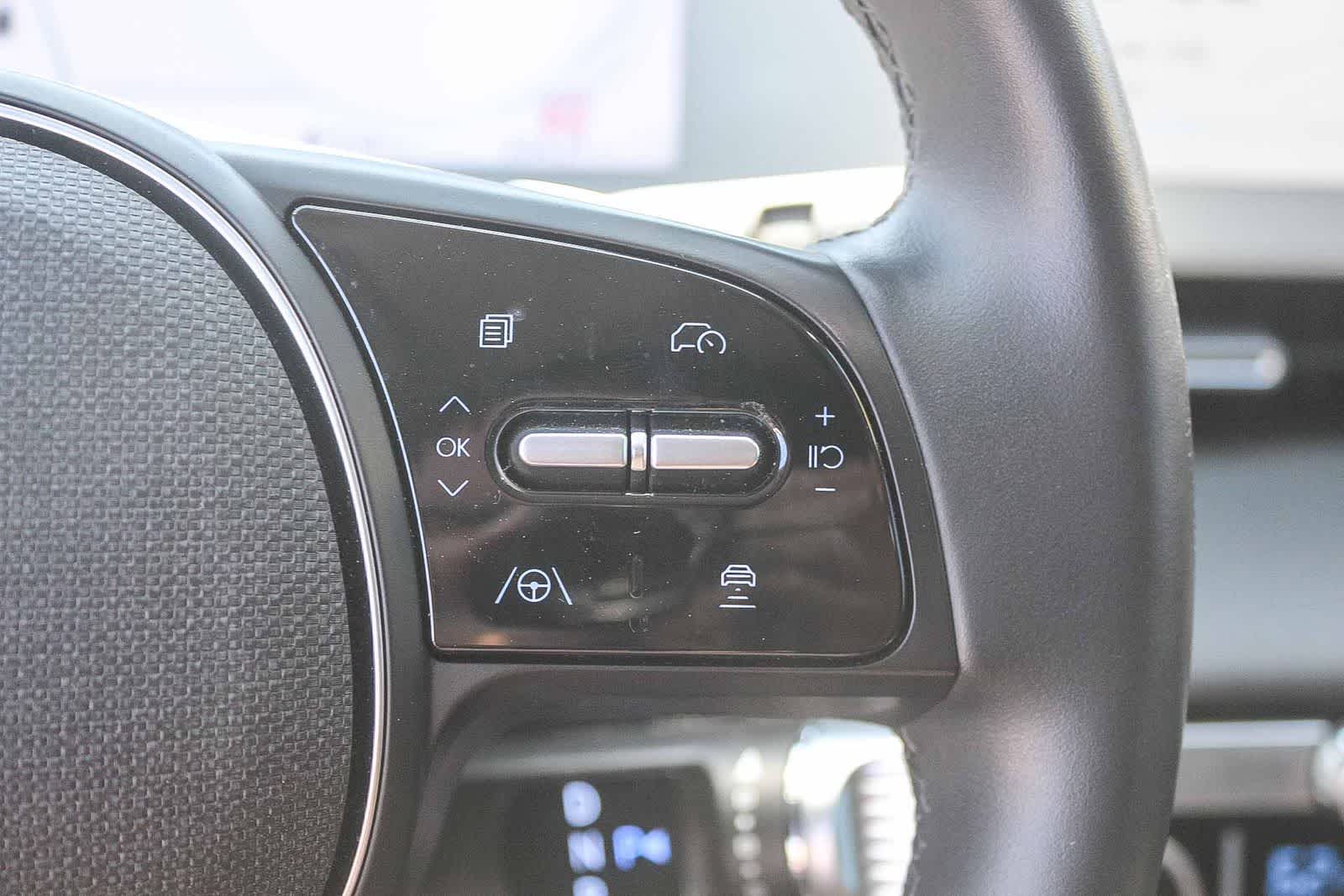 Thumbnail: 2024 Hyundai Ioniq 5 - 32