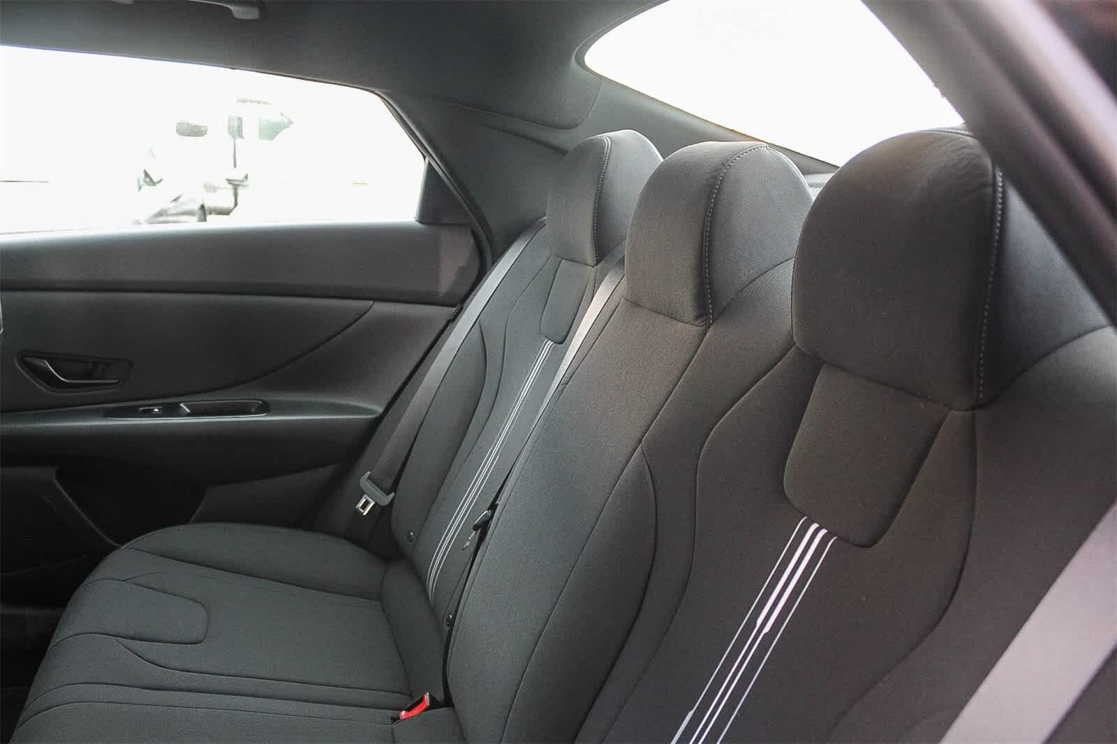 Thumbnail: 2026 Hyundai Elantra - 26