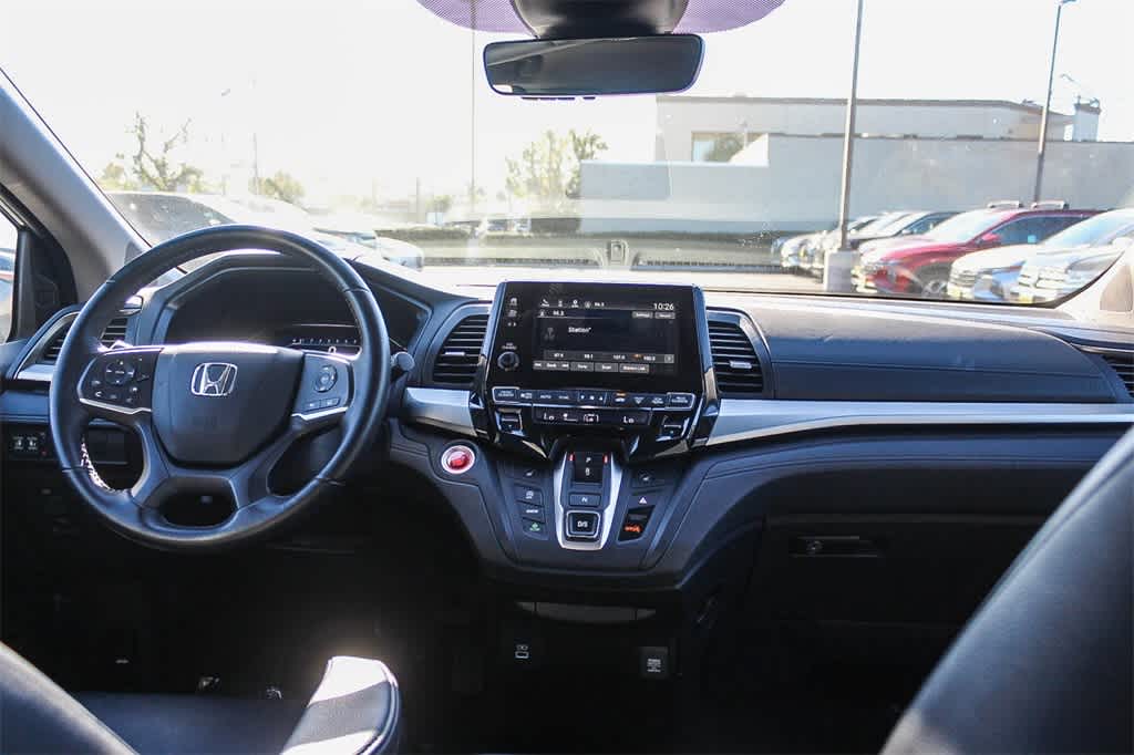 Thumbnail: 2022 Honda Odyssey - 17