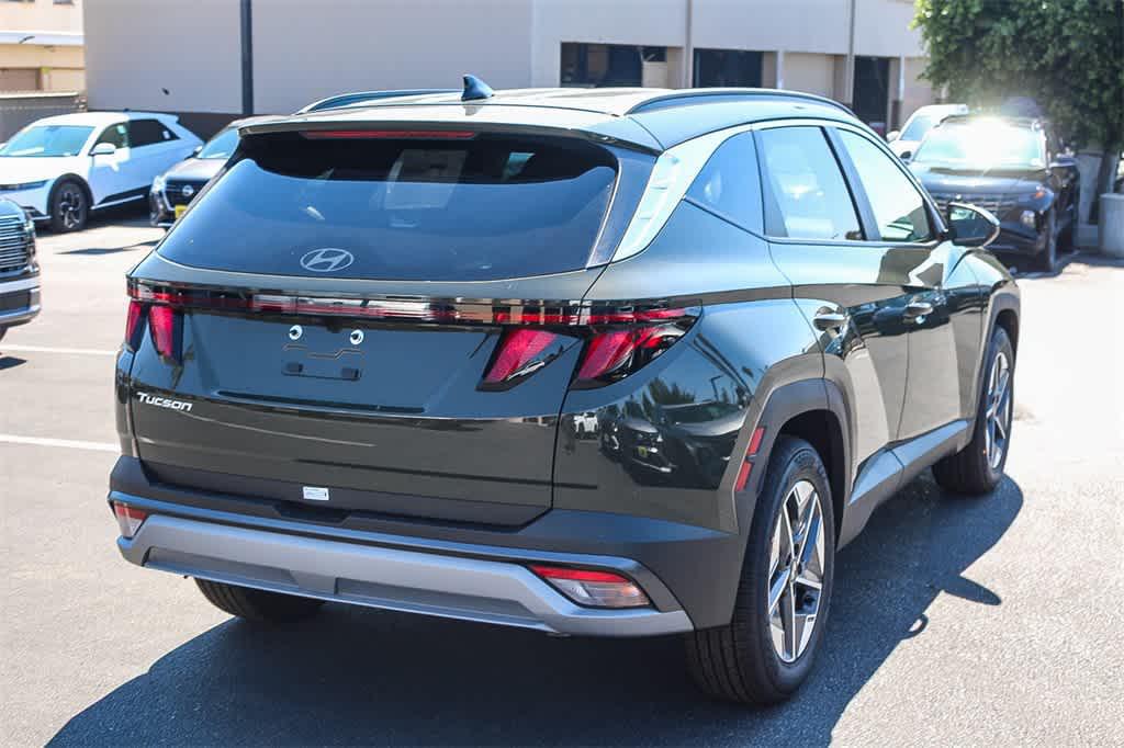 Thumbnail: 2025 Hyundai Tucson - 3