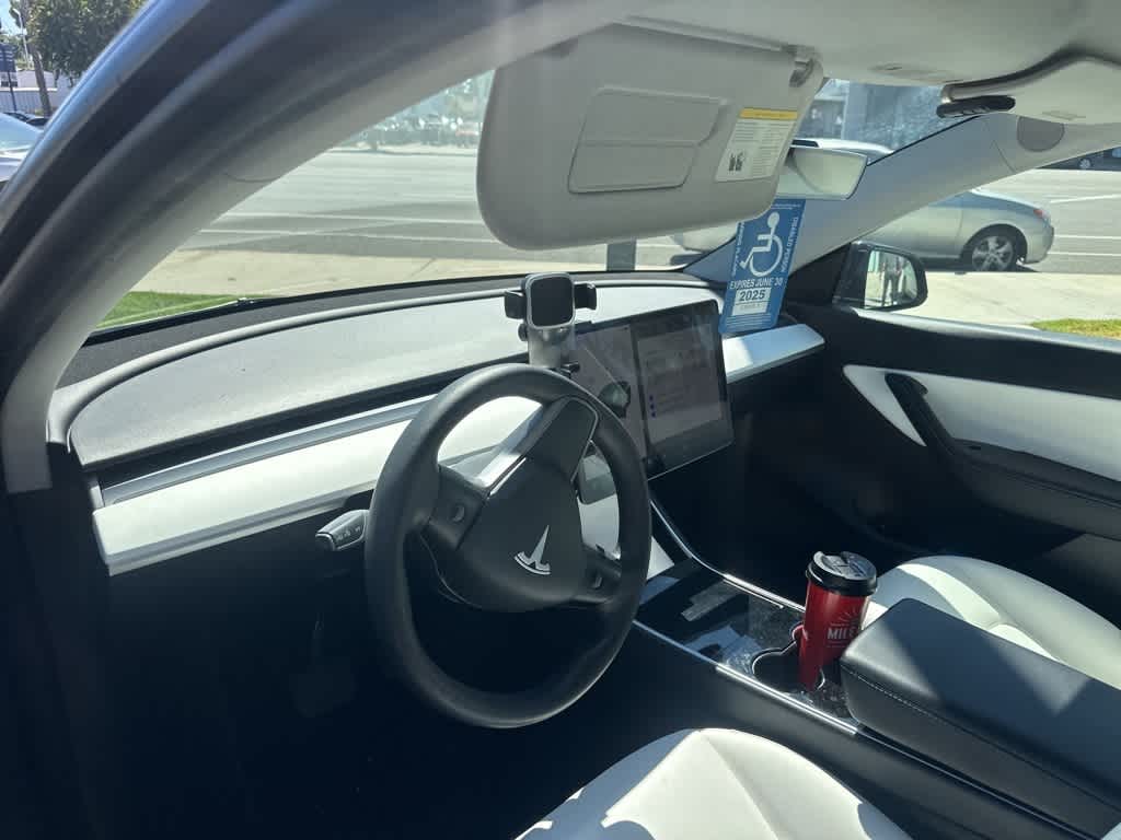 Thumbnail: 2021 Tesla Model Y - 12