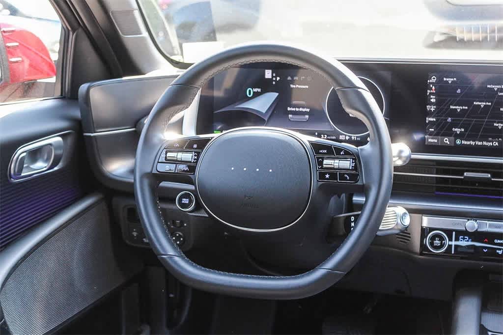 Thumbnail: 2023 Hyundai Ioniq 6 - 18