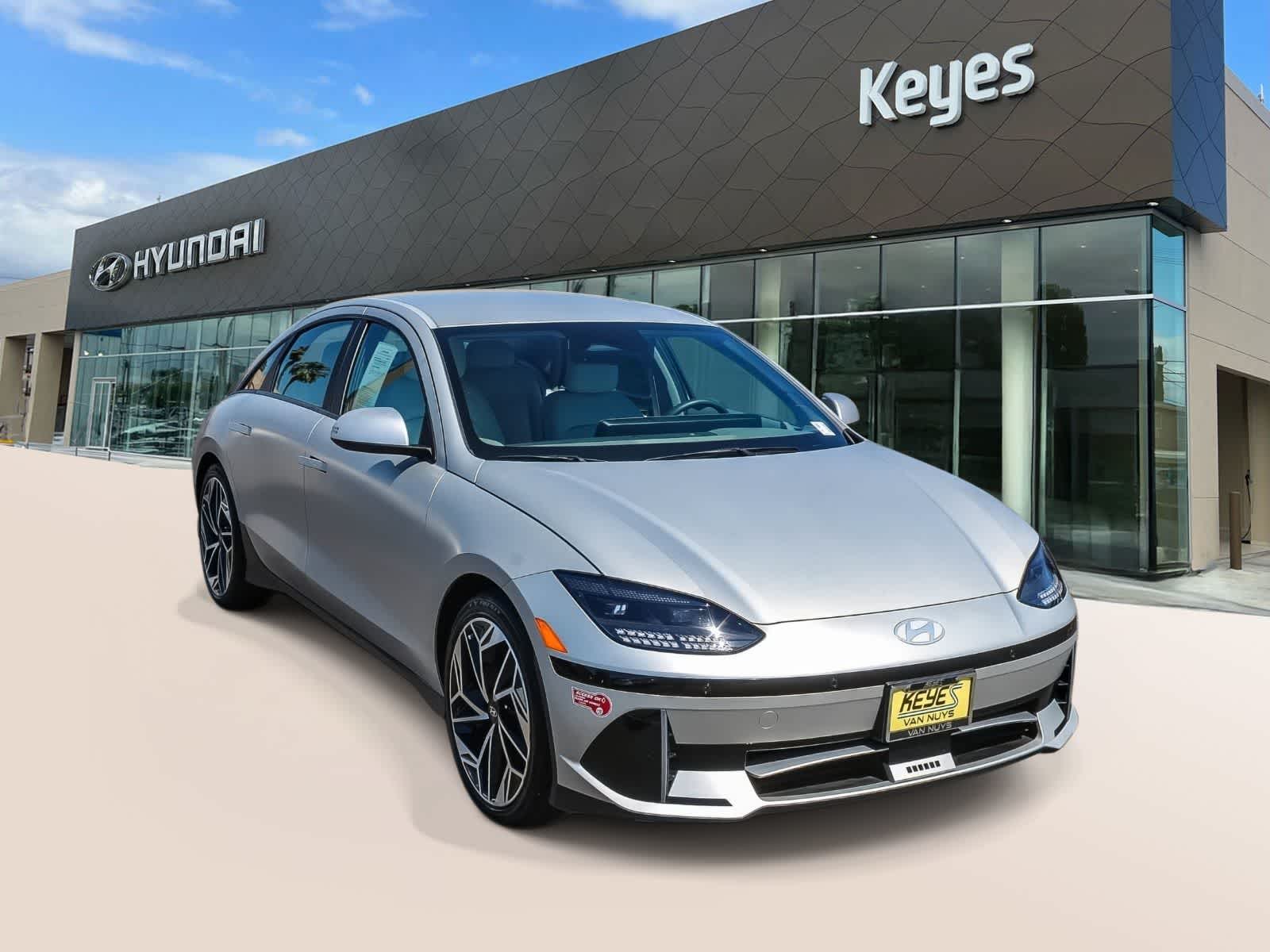 Thumbnail: 2023 Hyundai Ioniq 6 - 3