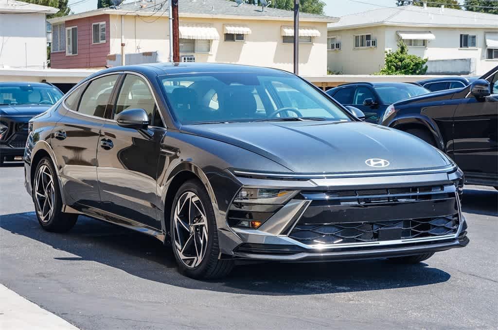 Thumbnail: 2025 Hyundai Sonata - 5
