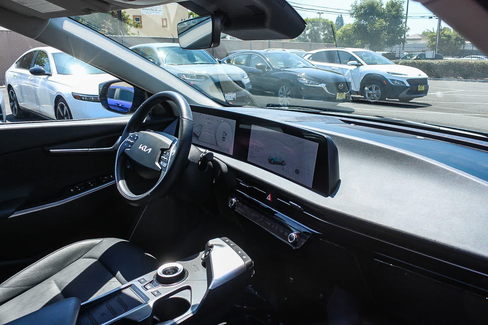 Thumbnail: 2024 Kia EV6 - 22