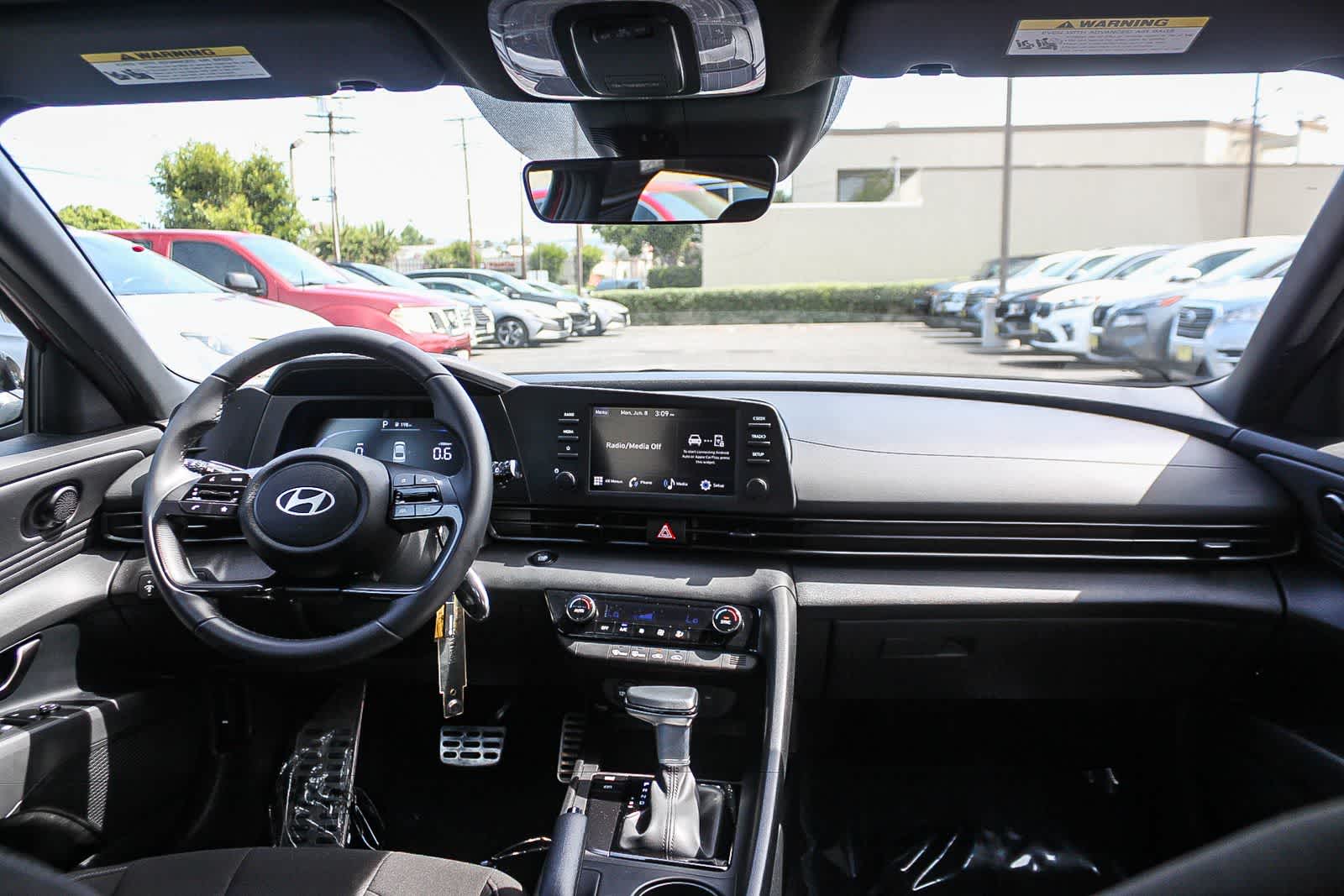Thumbnail: 2025 Hyundai Elantra - 16