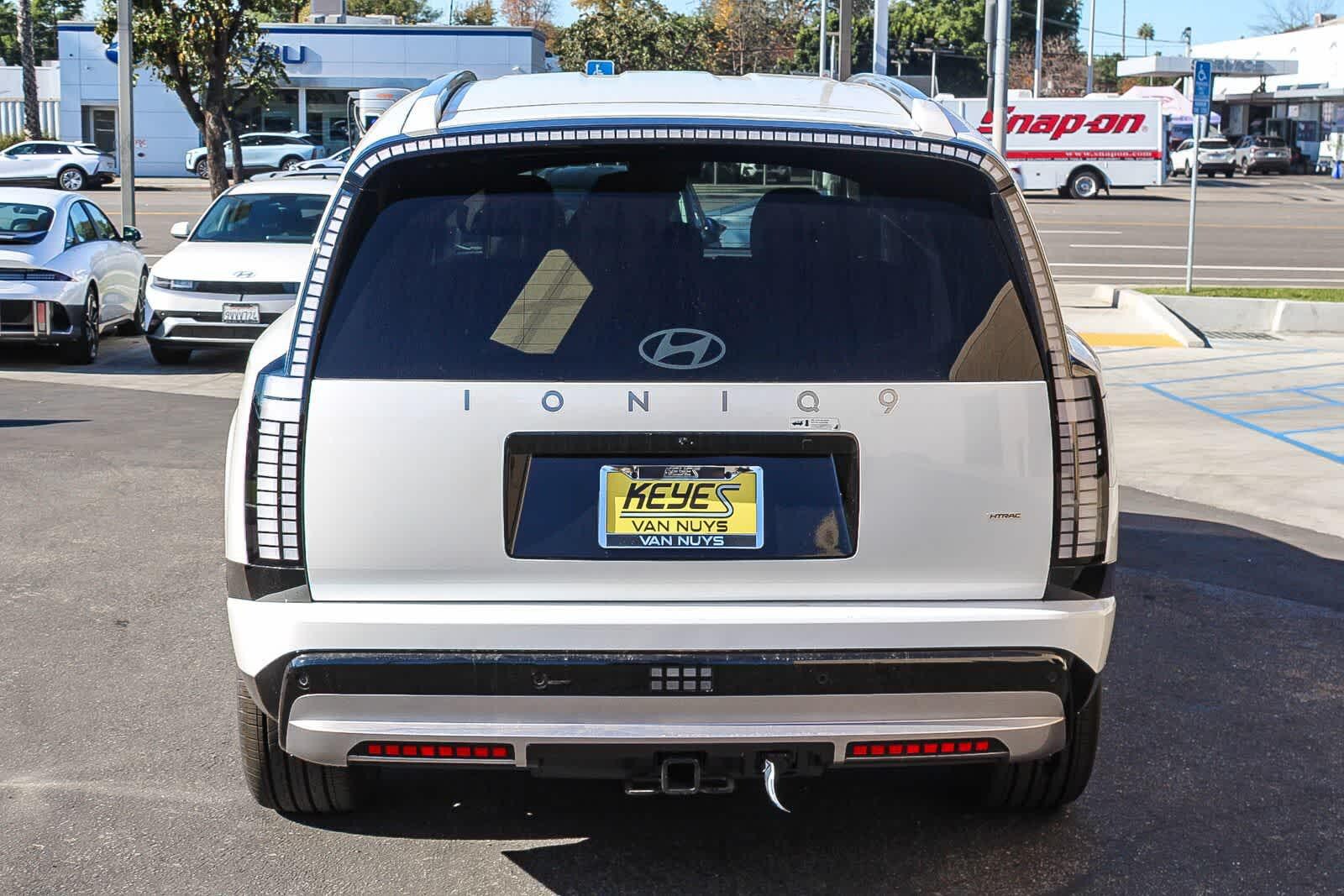 Thumbnail: 2026 Hyundai Ioniq - 6