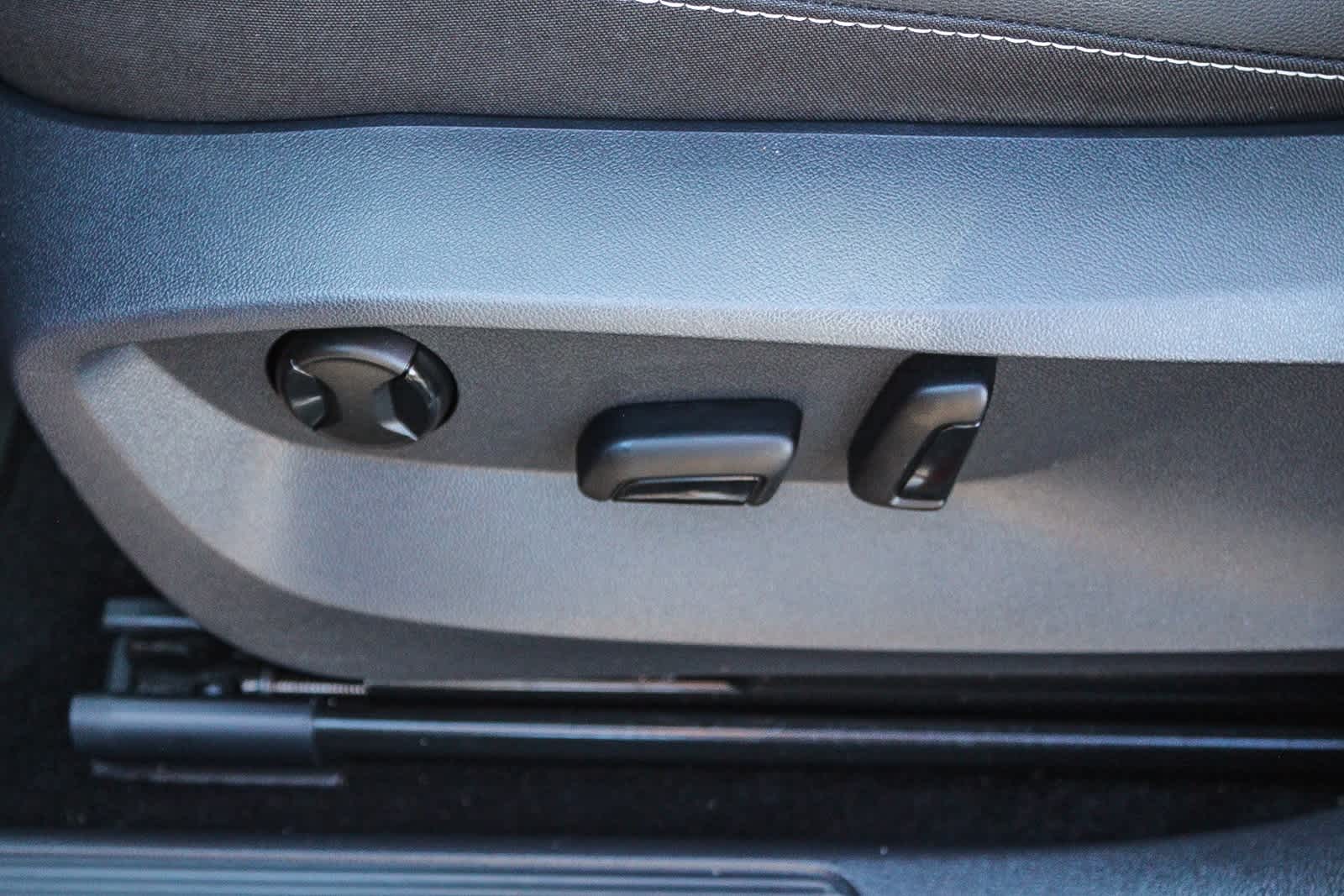 Thumbnail: 2023 Volkswagen Taos - 29