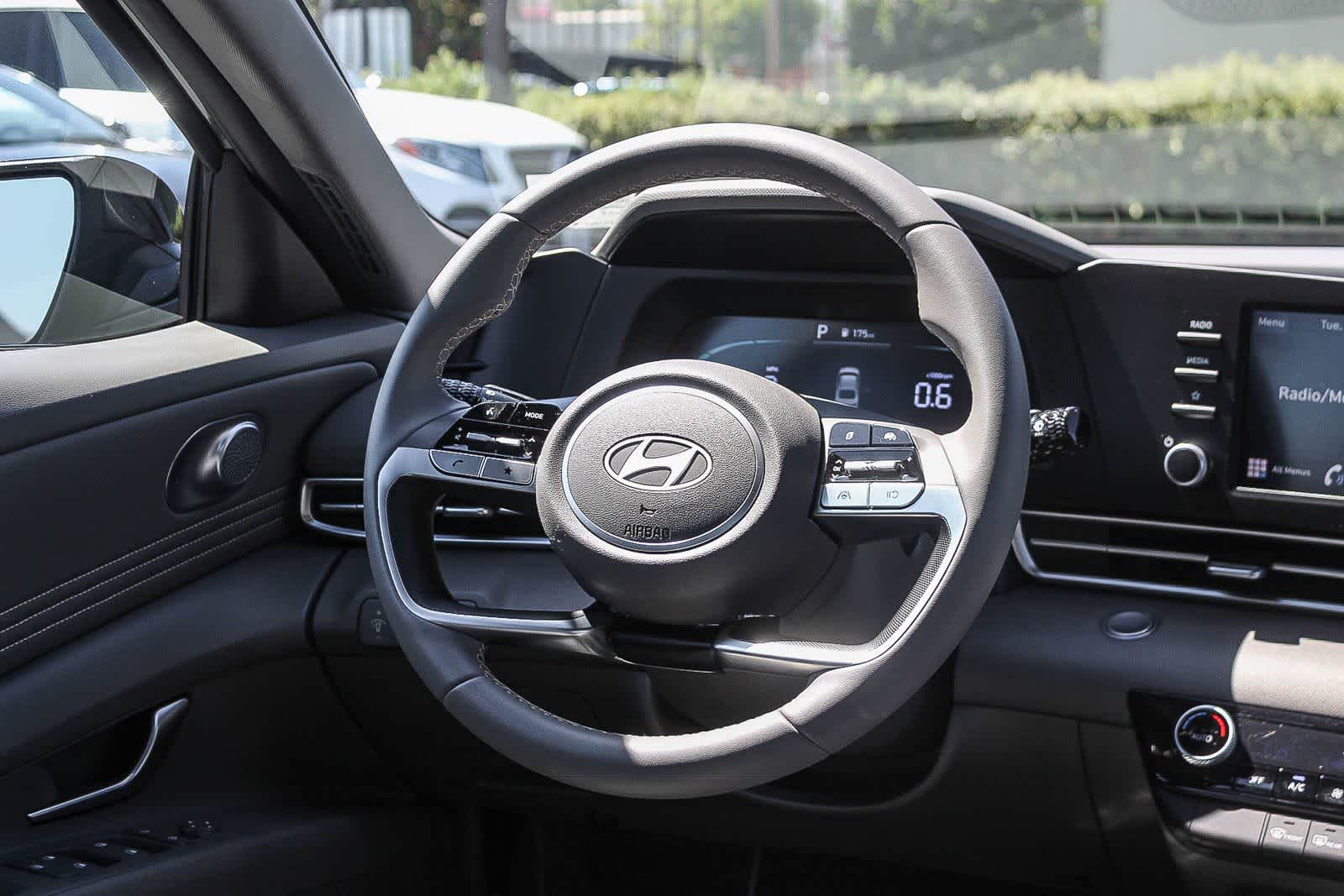 Thumbnail: 2026 Hyundai Elantra - 19
