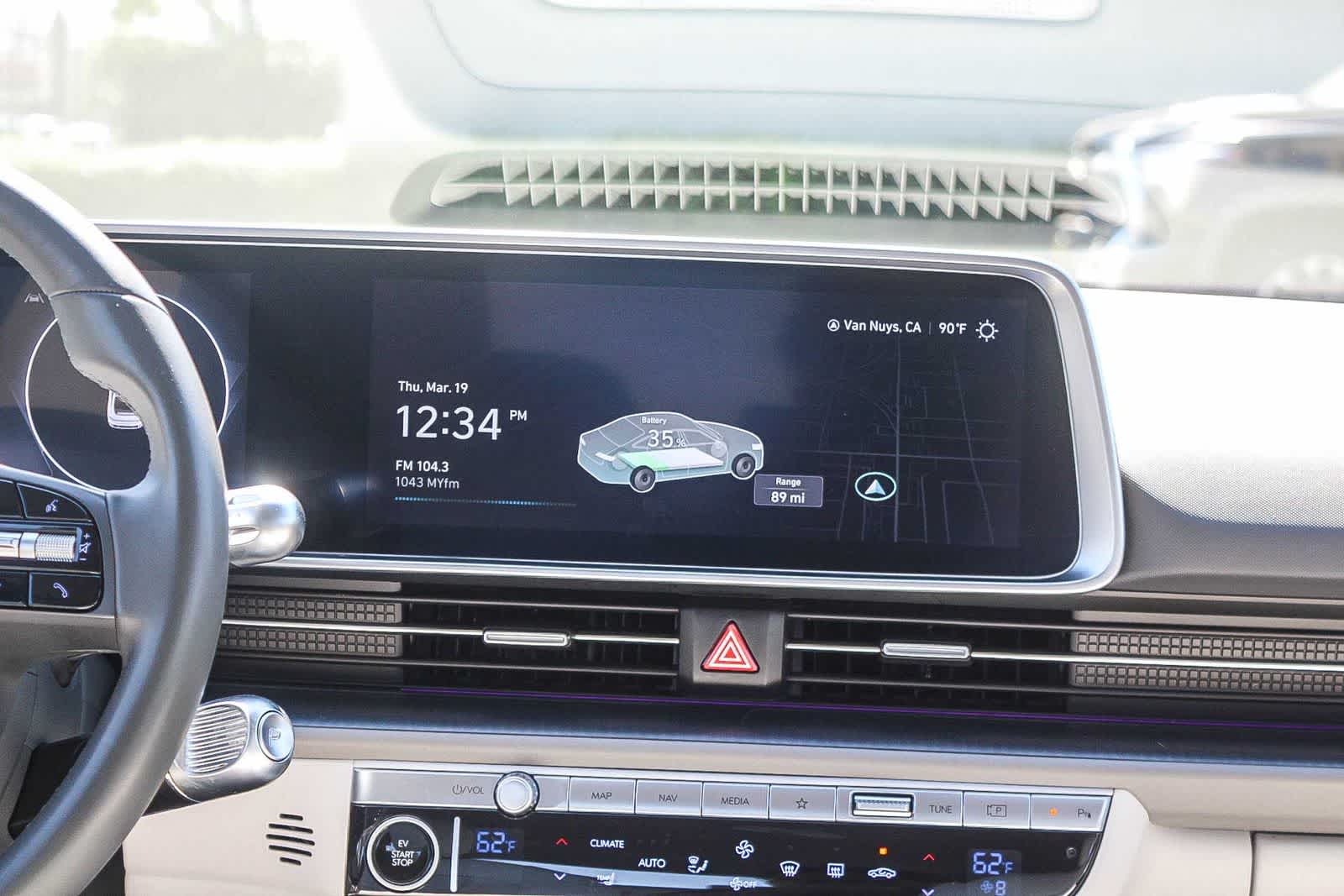 Thumbnail: 2023 Hyundai Ioniq 6 - 18