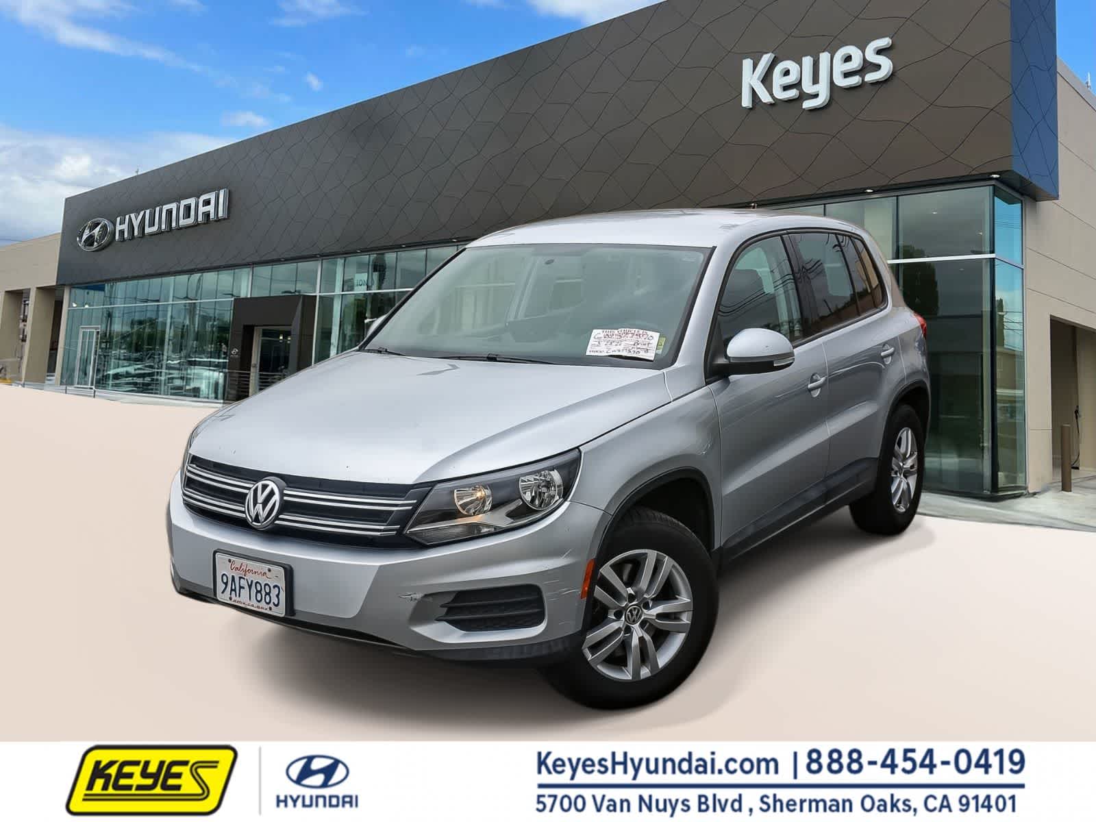 2012 Volkswagen Tiguan LE -
                  Van Nuys, CA