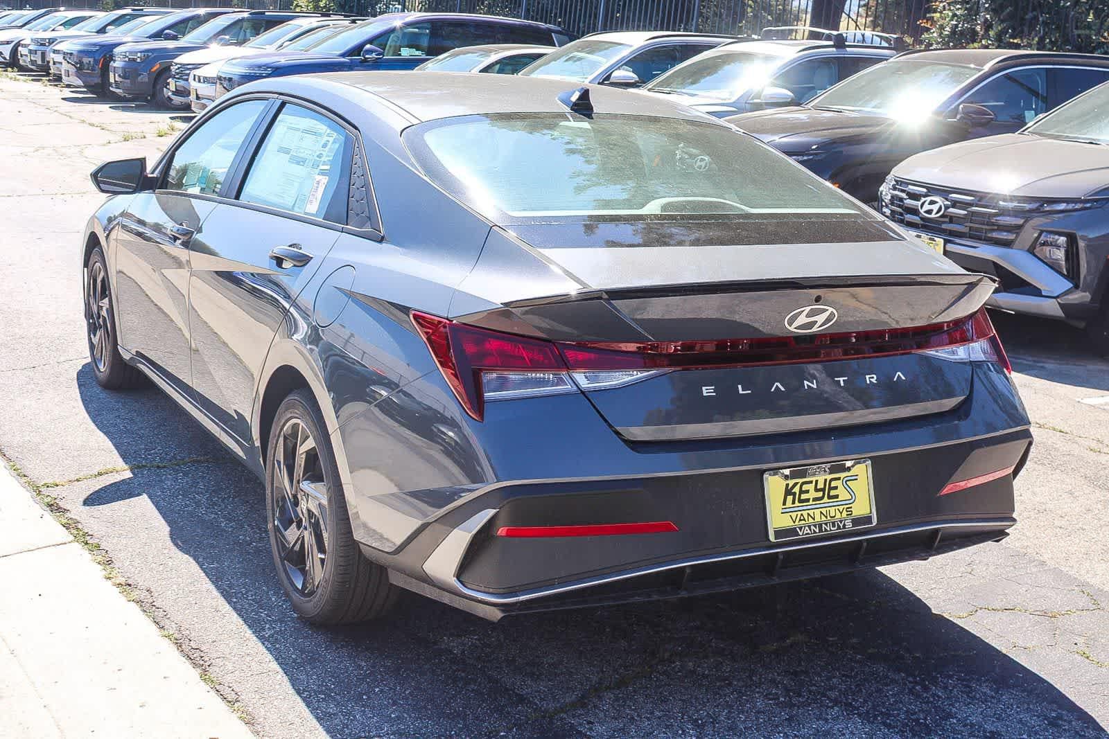 Thumbnail: 2026 Hyundai Elantra - 7