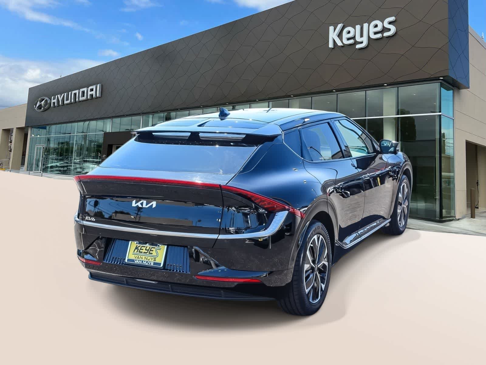 Thumbnail: 2024 Kia EV6 - 4