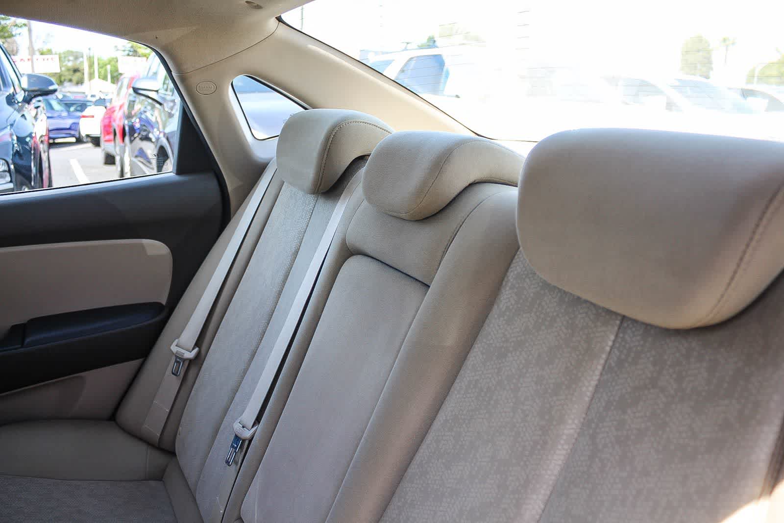 Thumbnail: 2010 Hyundai Elantra - 24