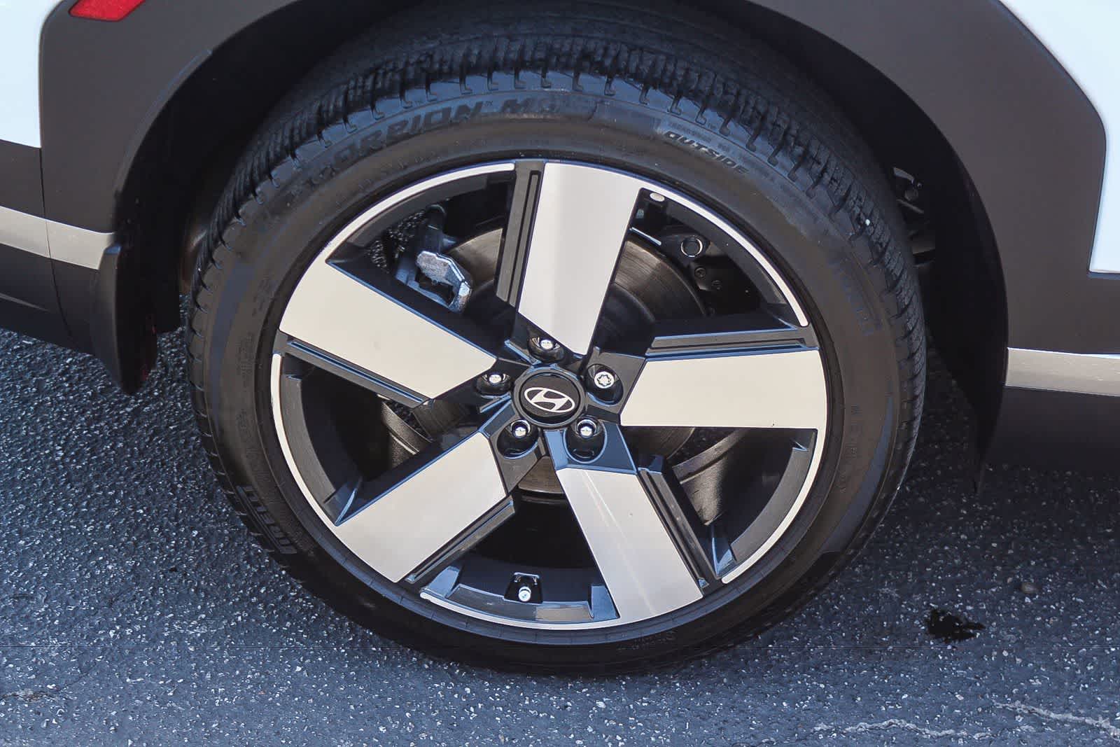 Thumbnail: 2025 Hyundai Santa Fe - 11