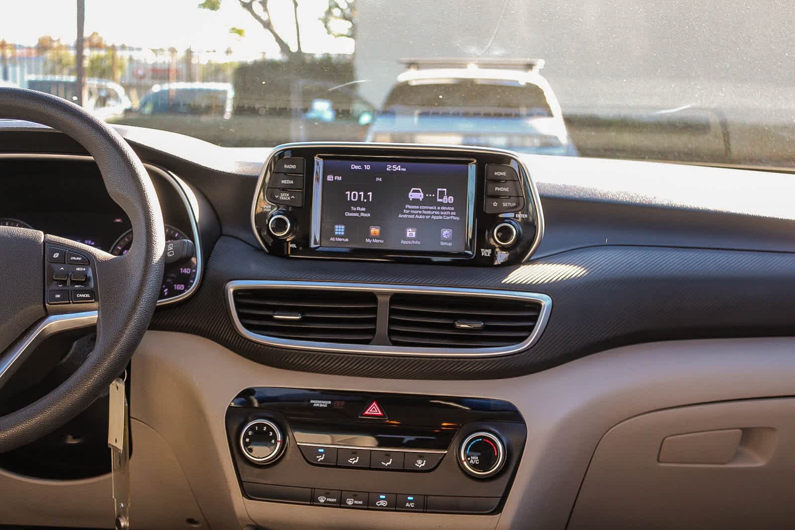 Thumbnail: 2019 Hyundai Tucson - 17