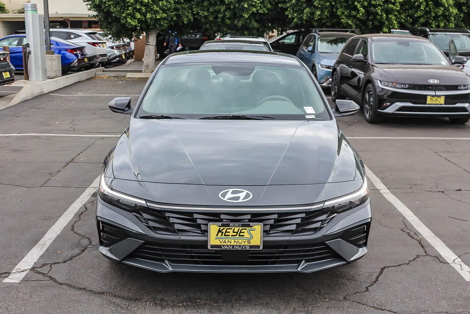 Thumbnail: 2026 Hyundai Elantra - 2