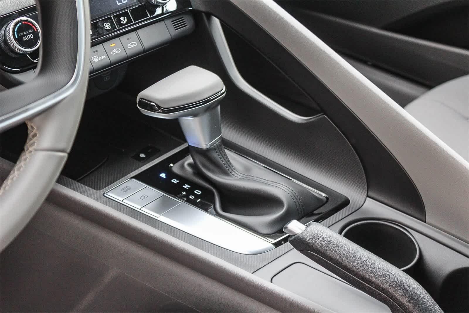 Thumbnail: 2026 Hyundai Elantra - 27