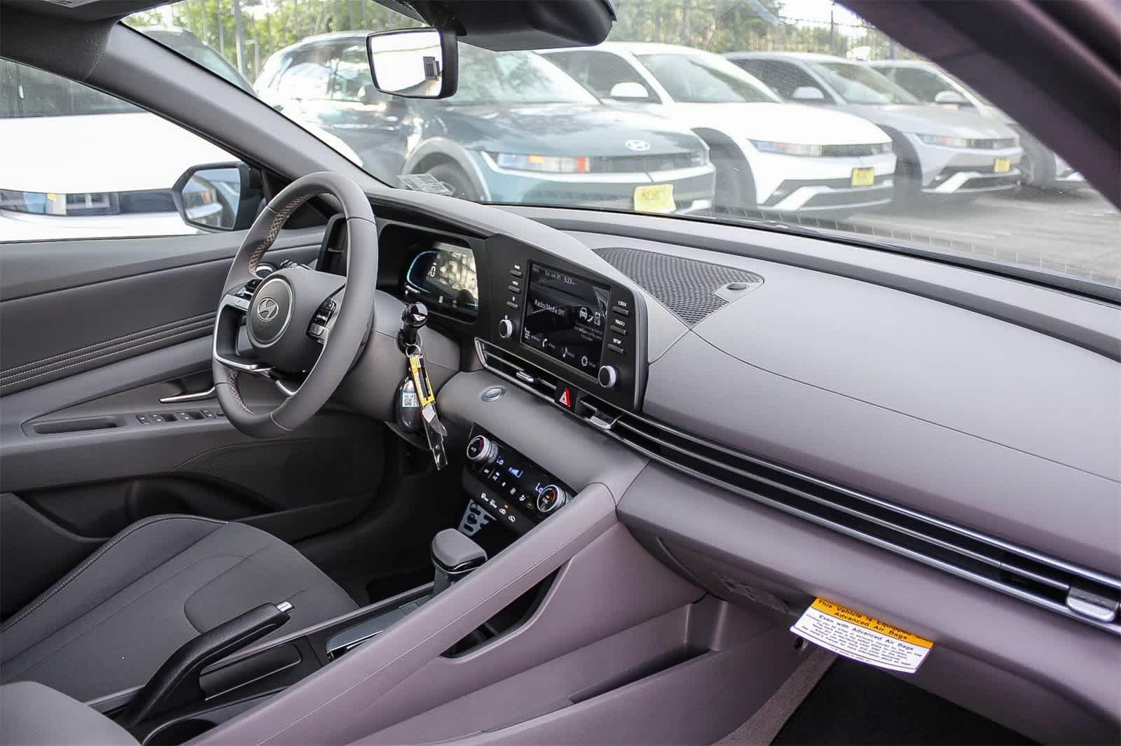 Thumbnail: 2026 Hyundai Elantra - 23