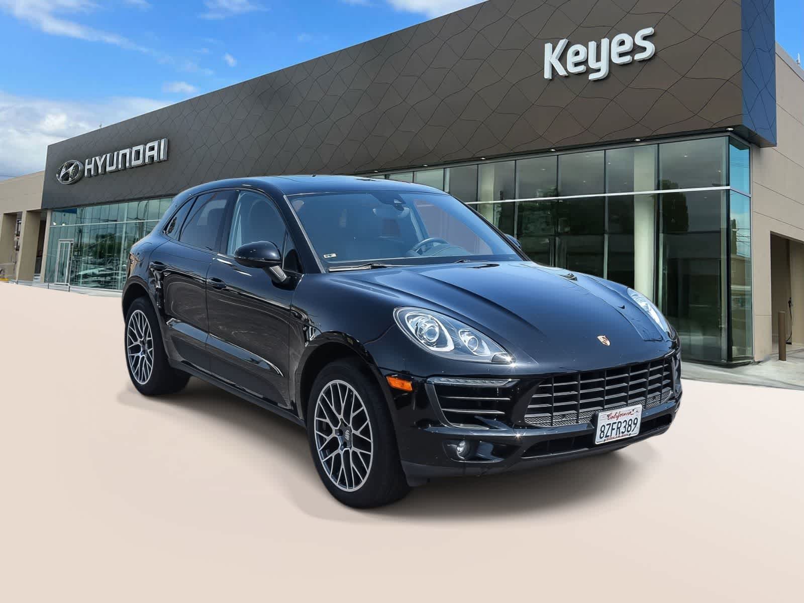 Thumbnail: 2018 Porsche Macan - 3