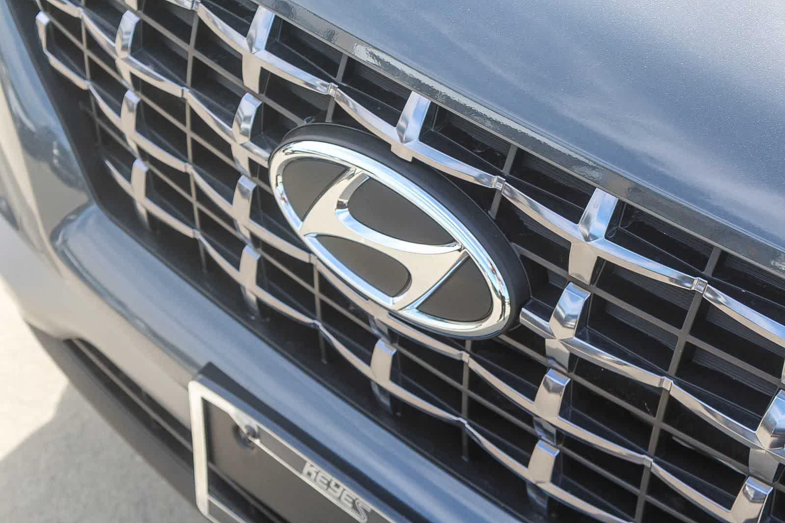 Thumbnail: 2026 Hyundai Venue - 13