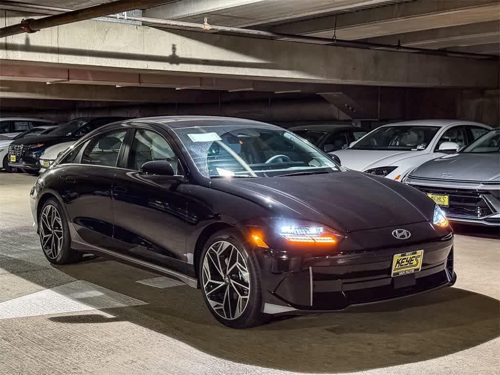 New 2025 Hyundai IONIQ 6 SEL Sedan