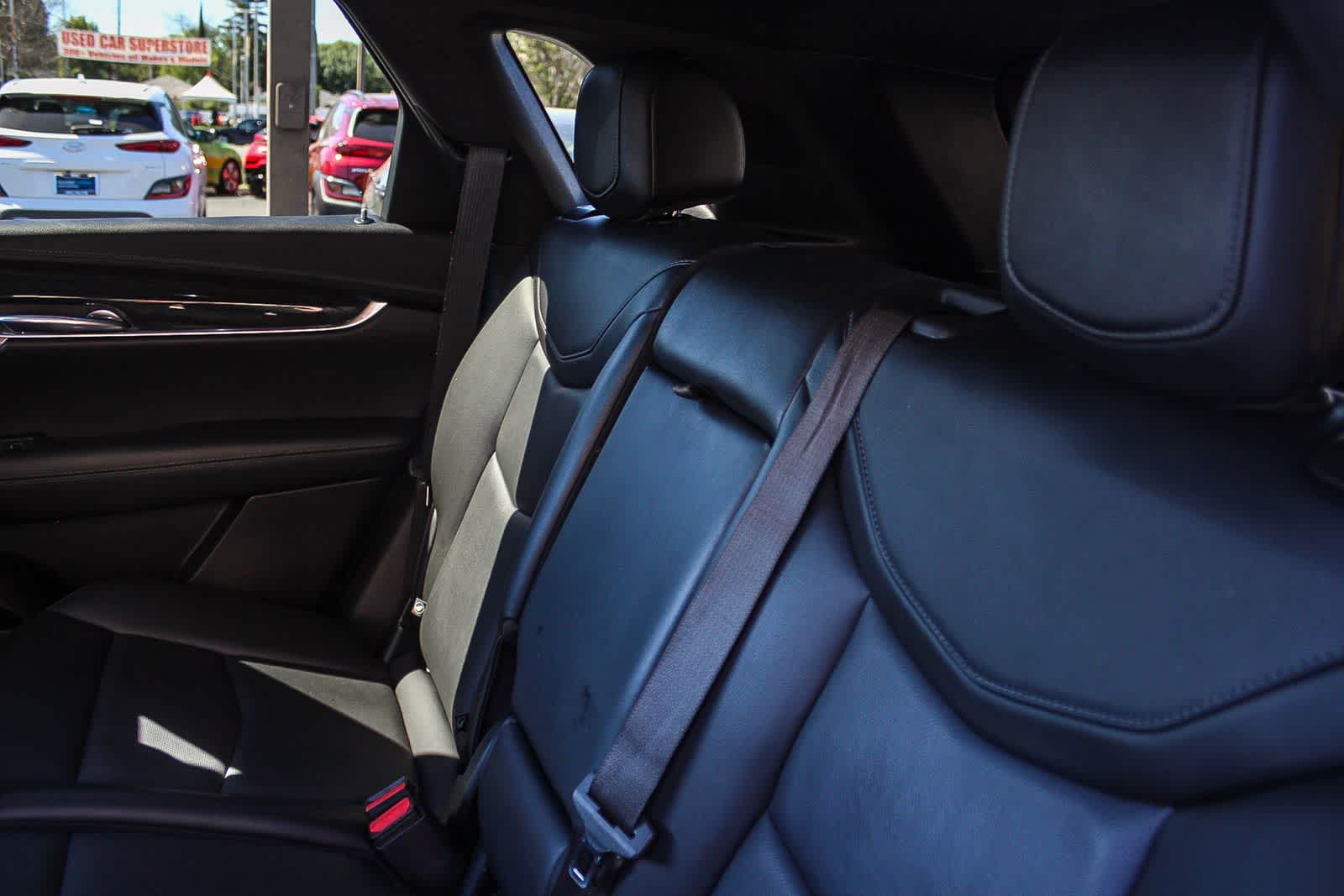 Thumbnail: 2022 Cadillac XT5 - 24