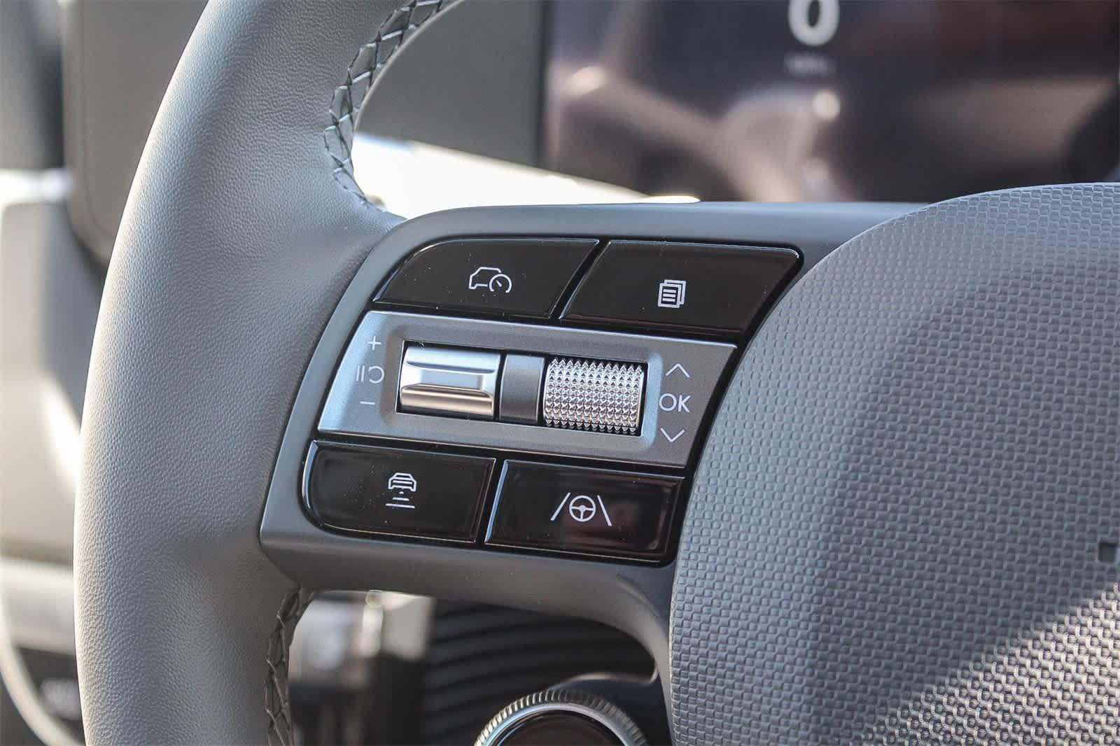 Thumbnail: 2026 Hyundai Ioniq 5 - 33