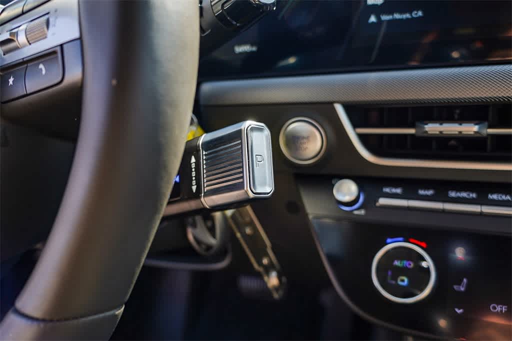 Thumbnail: 2024 Hyundai Sonata - 31