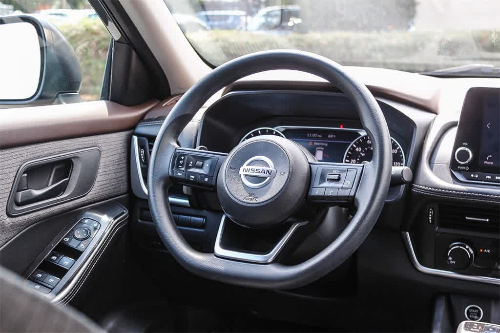 Thumbnail: 2021 Nissan Rogue - 18