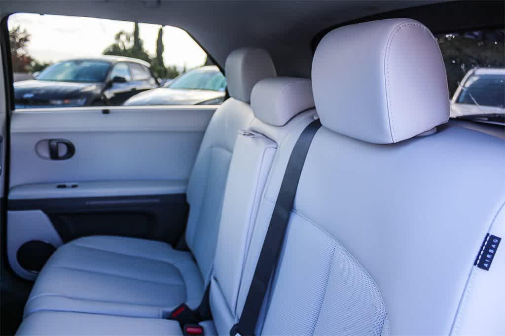 Thumbnail: 2026 Hyundai Ioniq 5 - 23