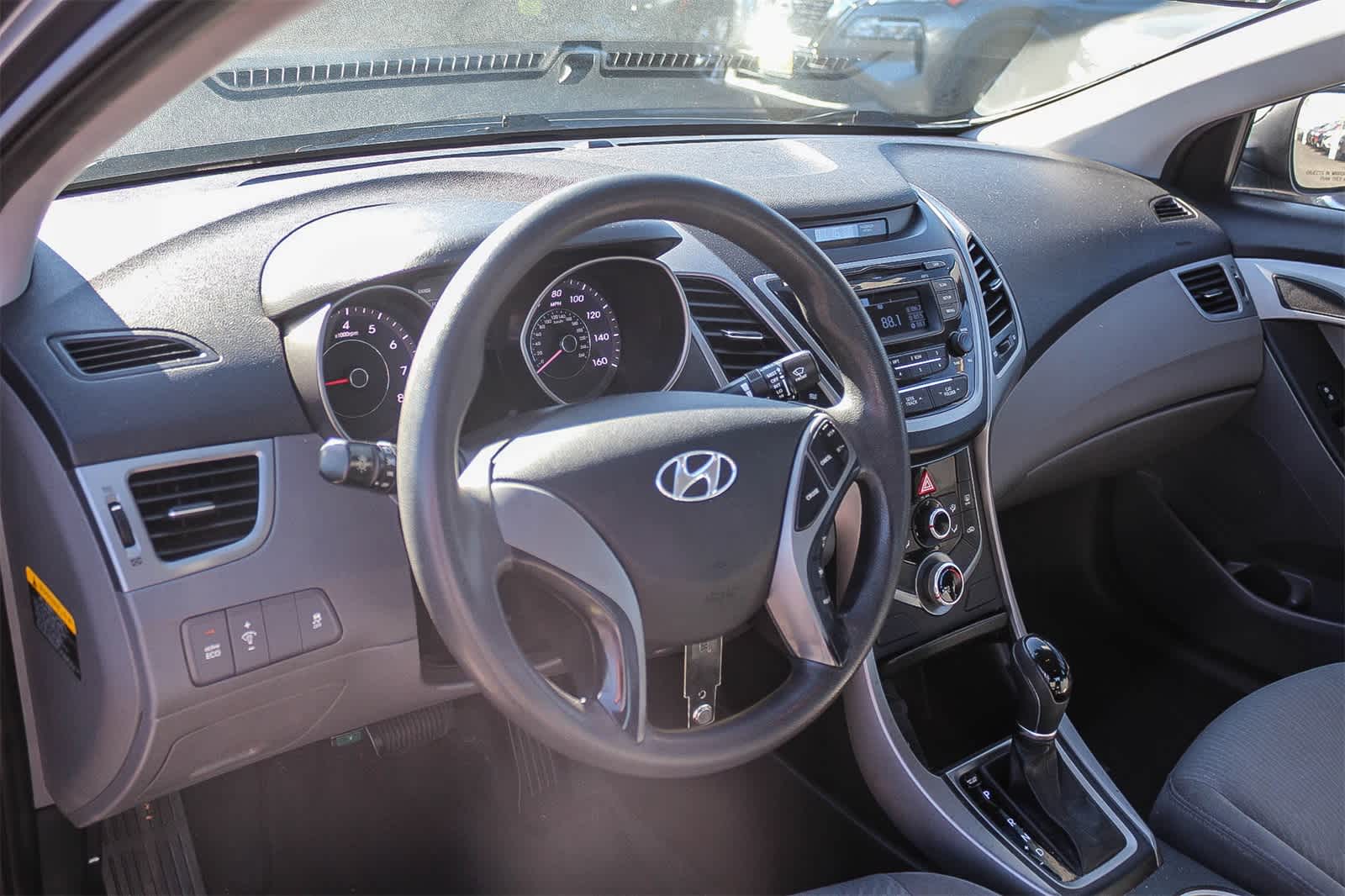 Thumbnail: 2014 Hyundai Elantra - 22