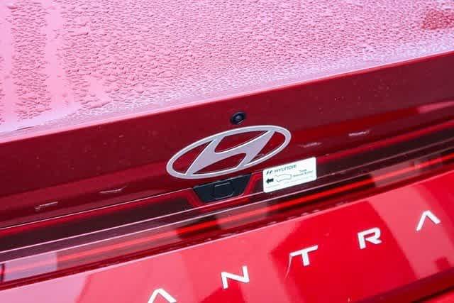 Thumbnail: 2025 Hyundai Elantra - 12
