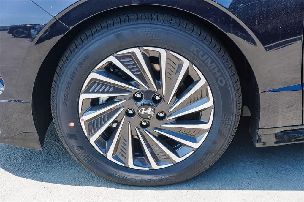 Thumbnail: 2025 Hyundai Sonata - 11