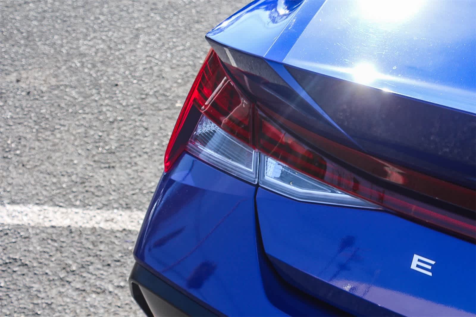 Thumbnail: 2025 Hyundai Elantra - 8