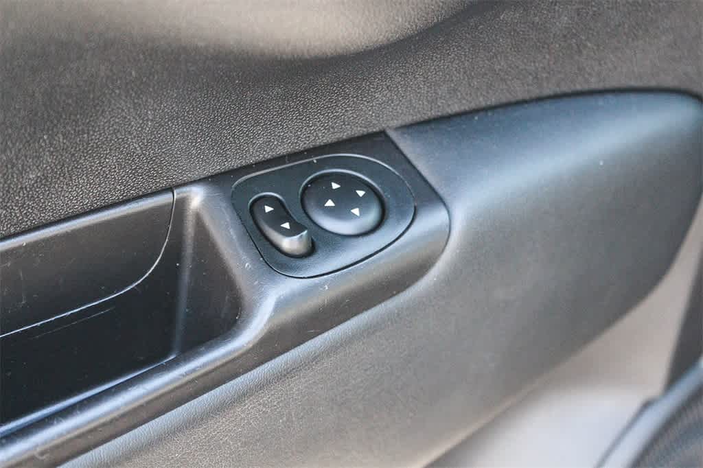 Thumbnail: 2019 Fiat 500e - 20