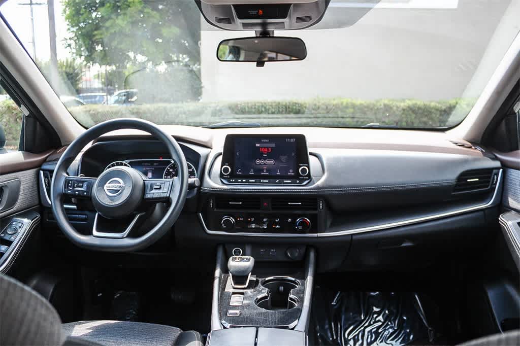 Thumbnail: 2021 Nissan Rogue - 14