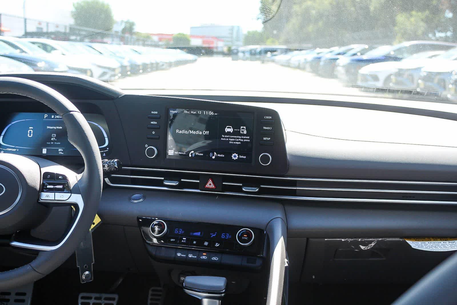 Thumbnail: 2026 Hyundai Elantra - 18