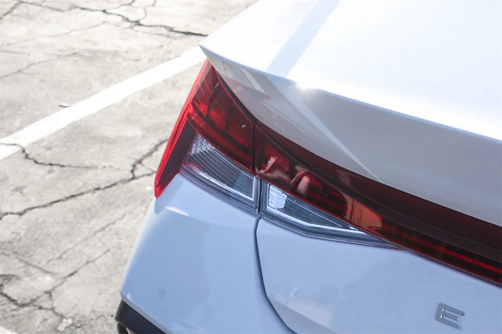 Thumbnail: 2025 Hyundai Elantra - 8