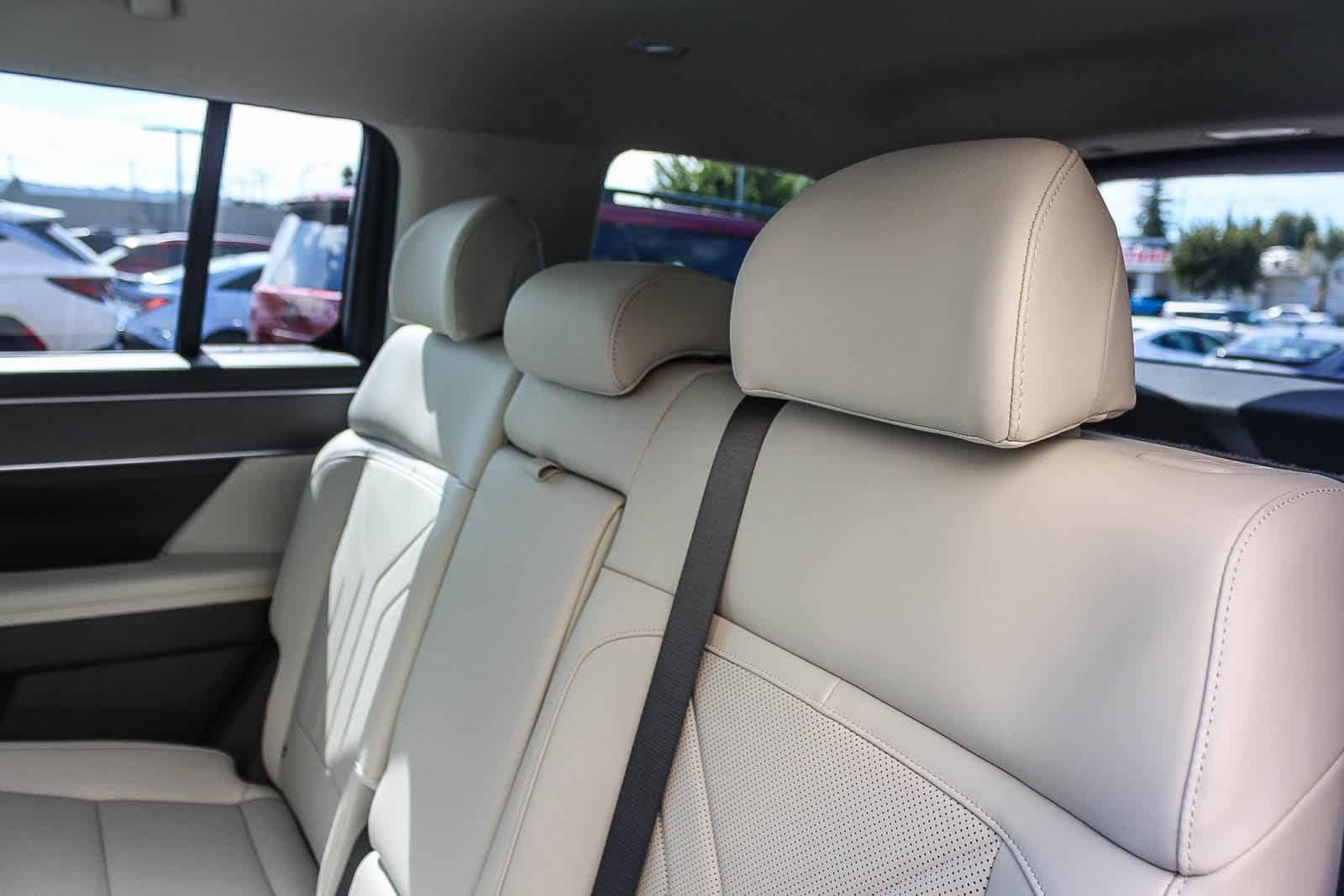 Thumbnail: 2026 Hyundai Santa Fe - 24