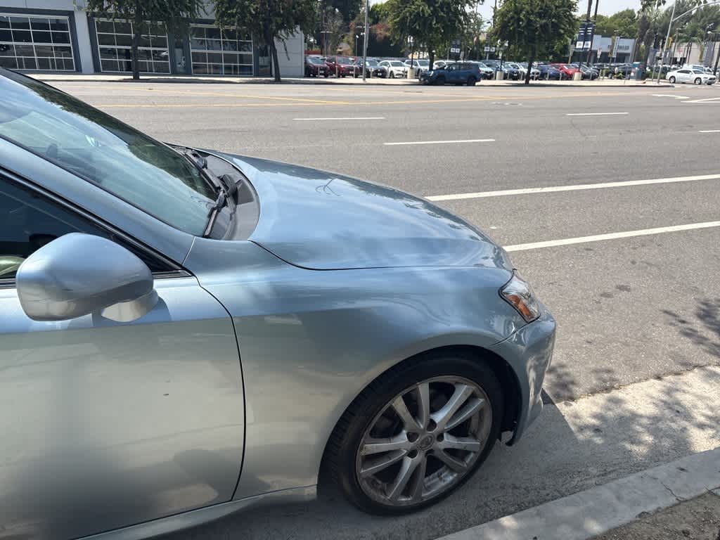 Thumbnail: 2006 Lexus IS - 17