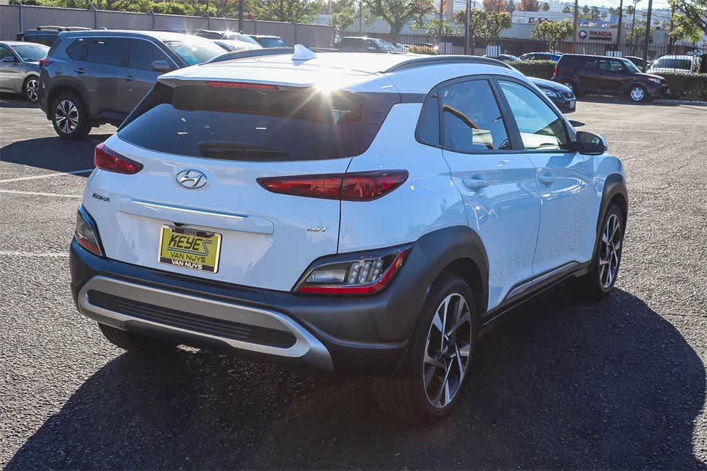 Thumbnail: 2022 Hyundai Kona - 4